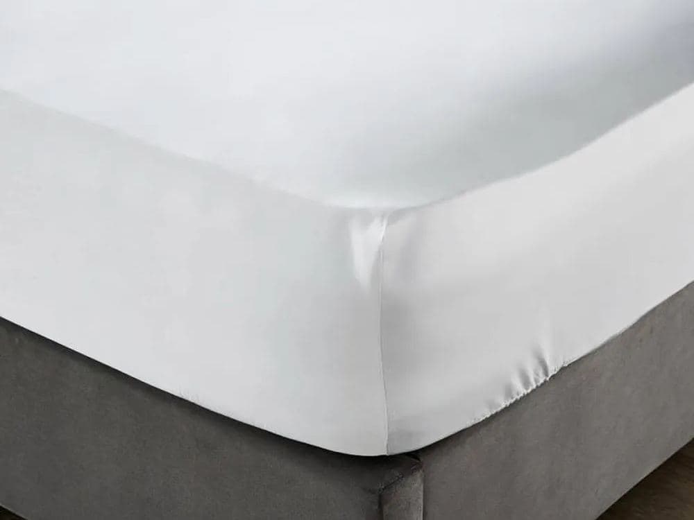 100% Cotton Percale 200TC Fitted Sheet: product photo