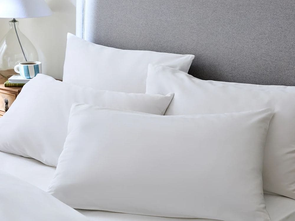 100% Egyptian Cotton 400TC Pillowcase Pack – Set of 4 – White: product photo