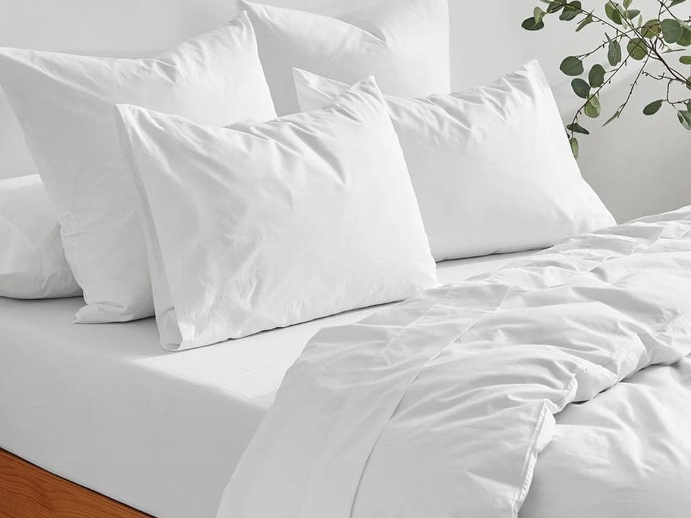 100% Egyptian Cotton 600TC Classic Duvet Cover Set – White: product photo